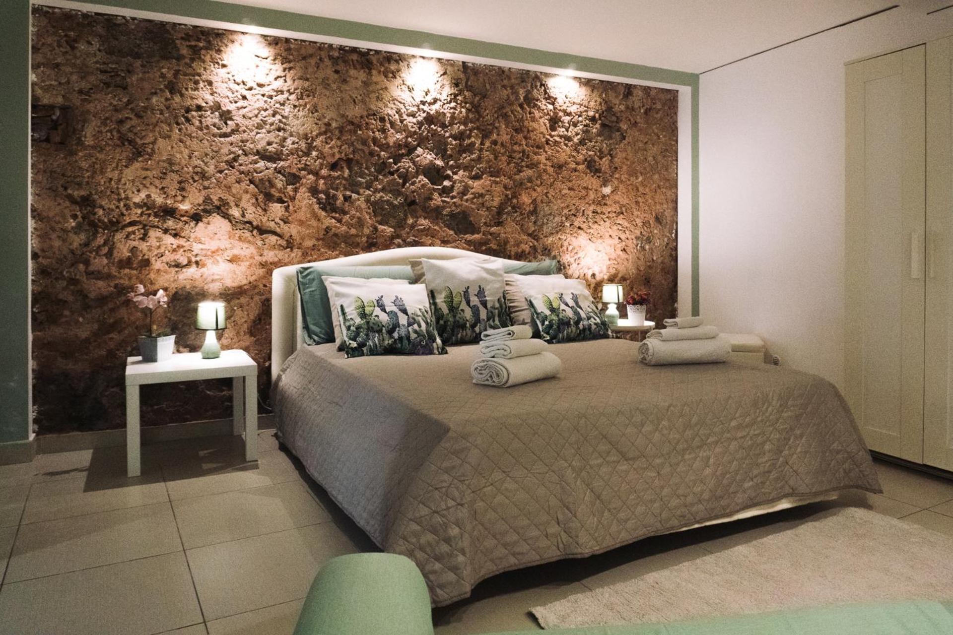 Dante House - By Holiday In The Ct Διαμέρισμα Κατάνια Εξωτερικό φωτογραφία