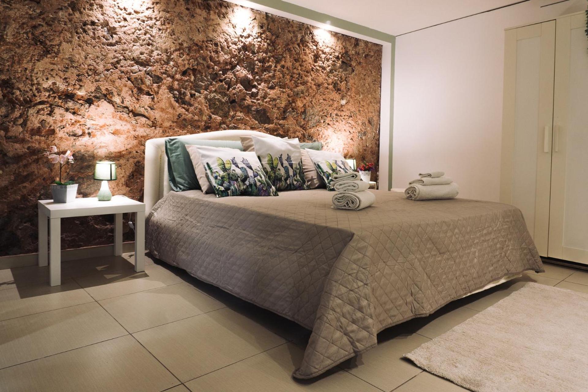 Dante House - By Holiday In The Ct Διαμέρισμα Κατάνια Εξωτερικό φωτογραφία